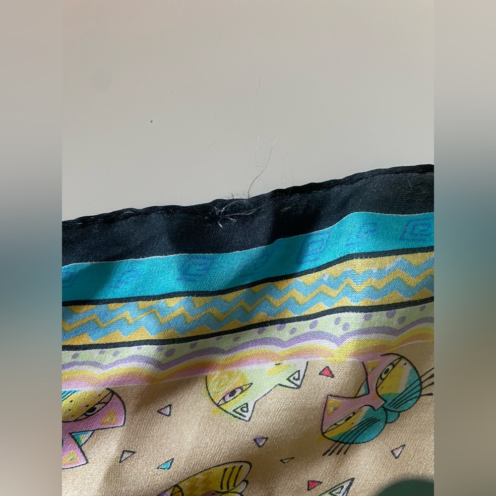 Laurel Burch 100% Silk Scarf - Picture 8 of 9